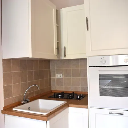 Suali Nel Borgo Apartment *